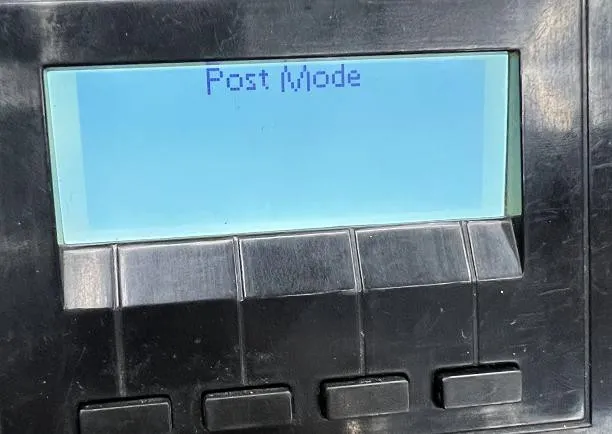 الهاتف في وضع POST